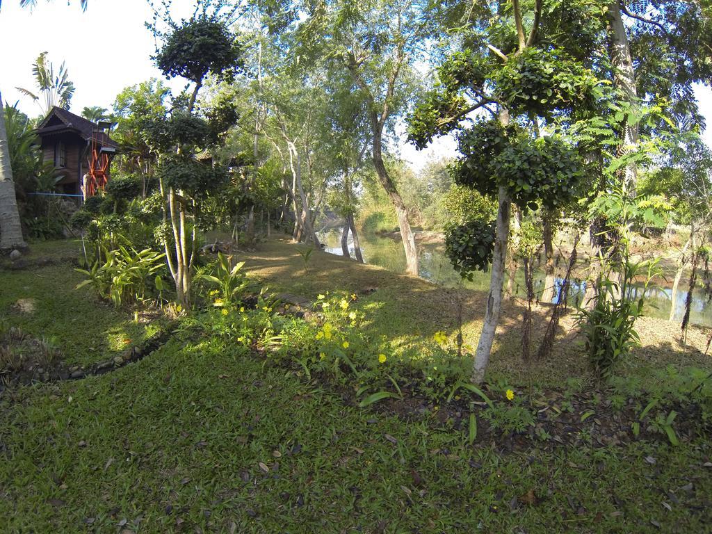 Riverside Ban Cho Lae Exteriér fotografie
