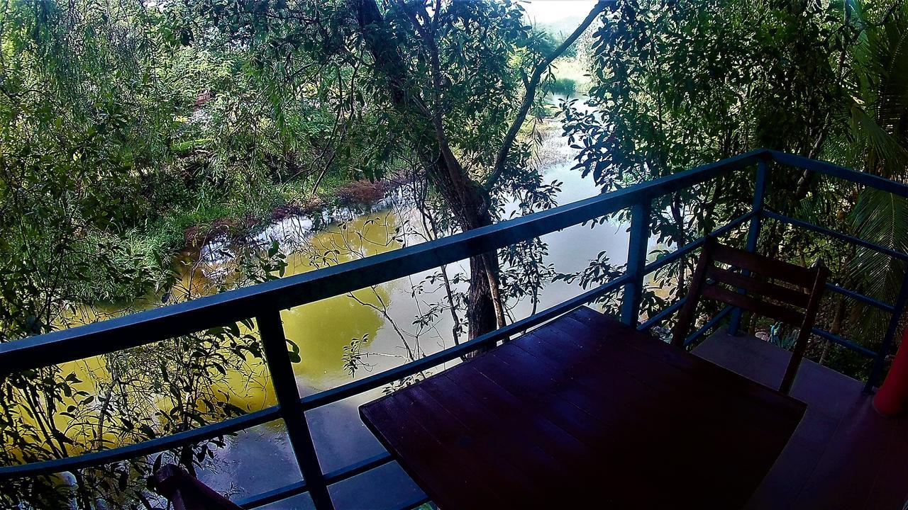 Riverside Ban Cho Lae Exteriér fotografie